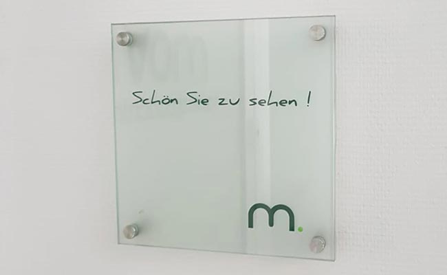 aussenwerbung-beschilderung